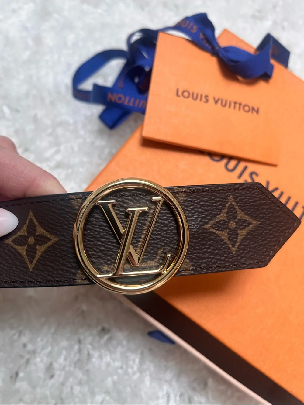 Louis Vuitton Monogram Round LV Buckle Belt - Brown with Gold Hardware
